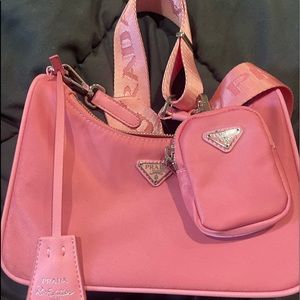 Prada Re-Edition 2005 Re-Nylon bag. Pink!